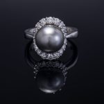 Anello Damiani Perla Tahiti e Diamanti