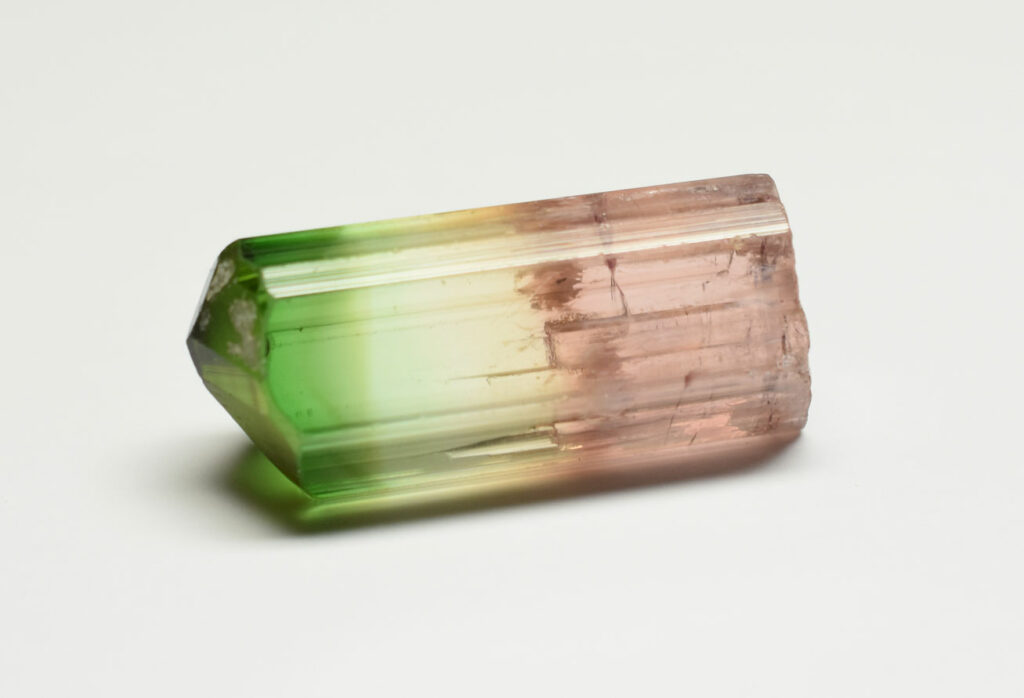 Tormalina: caratteristiche, cura e manutenzione