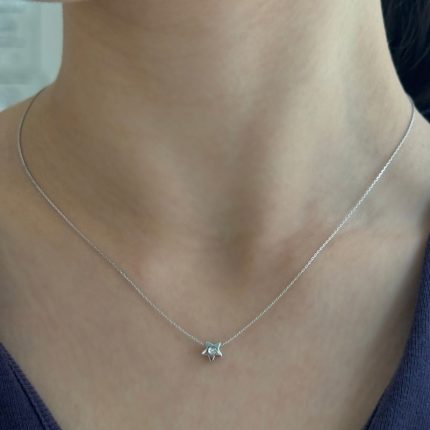 Collana Punto Luce a Stella Oro e Diamante