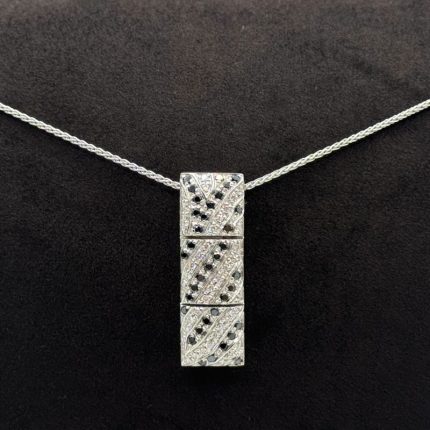Collana Yukiko Oro Bianco 18 kt e Diamanti Neri e Bianchi