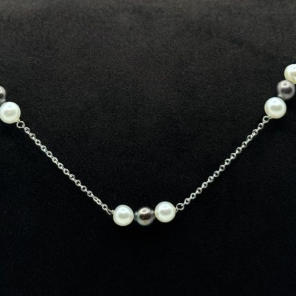 Collana Kiara Oro Bianco 18 kt e Perle Acqua Dolce