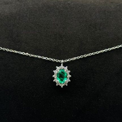 Collana Oro Bianco 18 kt Diamanti e Smeraldo