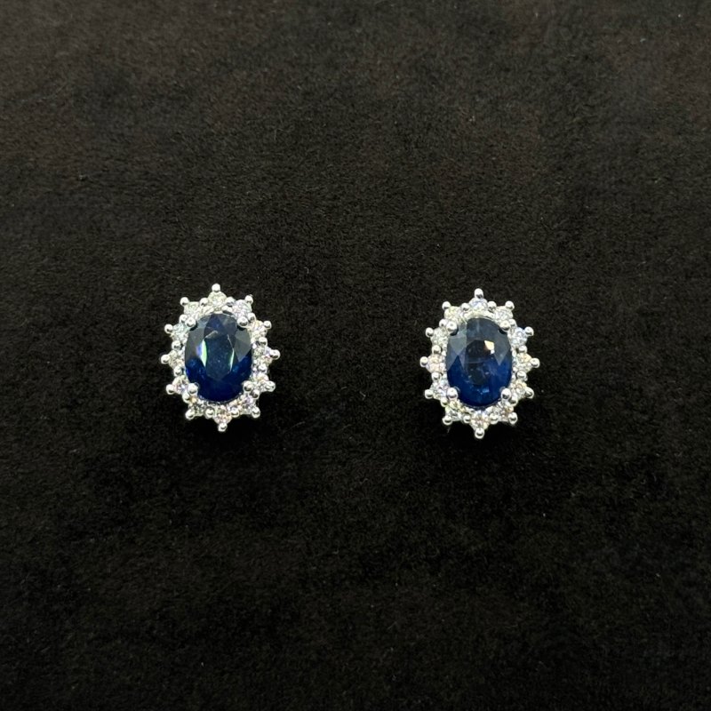 IMG_1784 (1) Orecchini Oro Bianco 18 kt Diamanti e Zaffiri