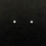 Orecchini Punto Luce Oro Bianco 18 kt e Swarovski