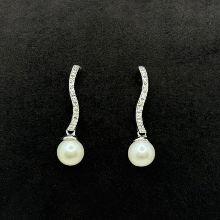 Orecchini Pendenti Kiara Oro Bianco 18 kt Perle e Diamanti