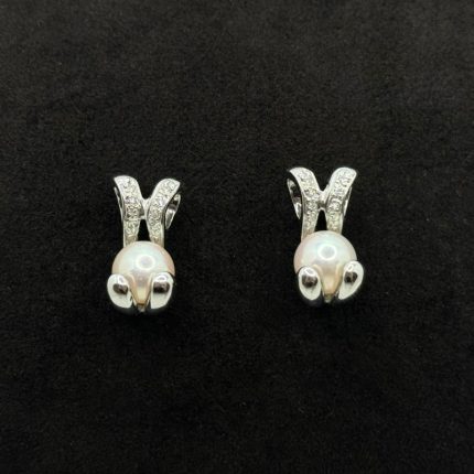 Orecchini Yukiko Oro Bianco 18 kt Diamanti e Perle