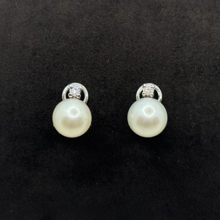 Orecchini Yukiko Oro Bianco 18 kt Diamanti e Perle