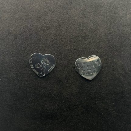 Orecchini Yes I Am Cuore con Frase Acciaio