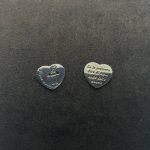 Orecchini Yes I Am Cuore con Frase Acciaio