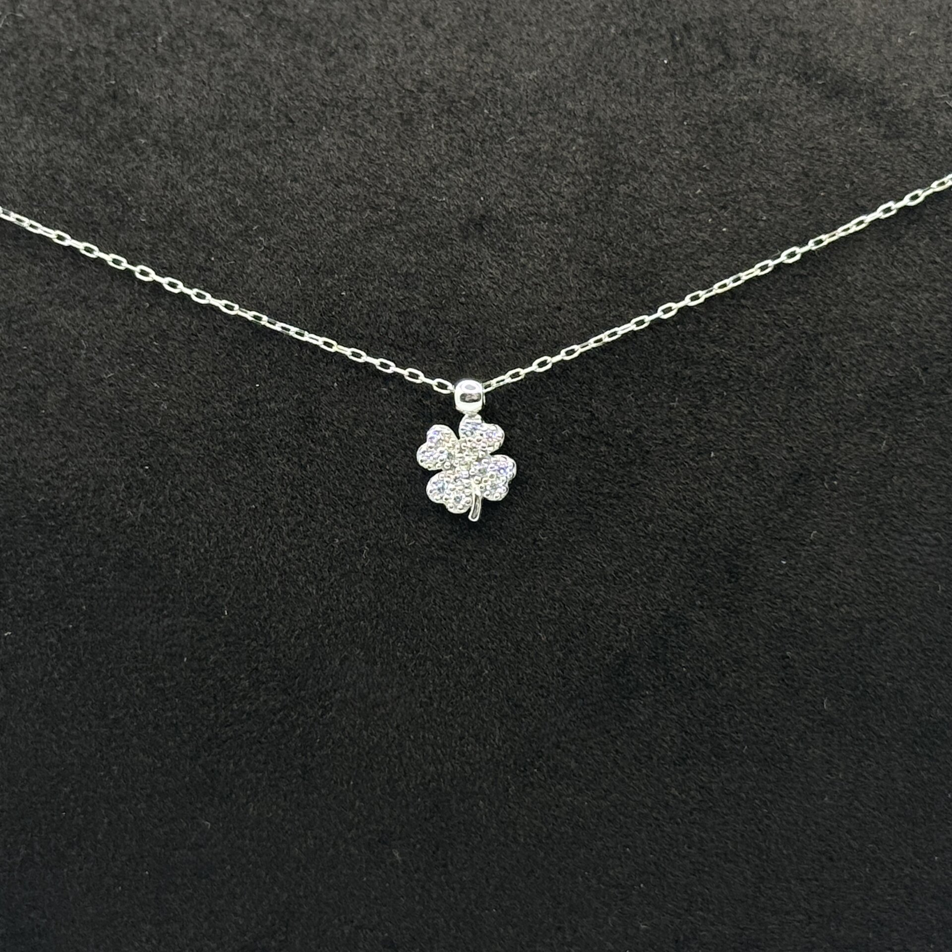 IMG_3232 (1) Collana Stroili Quadrifoglio Oro Bianco 9 kt Swarovski